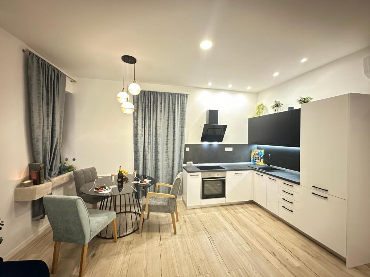 V Apartment شيبينيك المظهر الخارجي الصورة